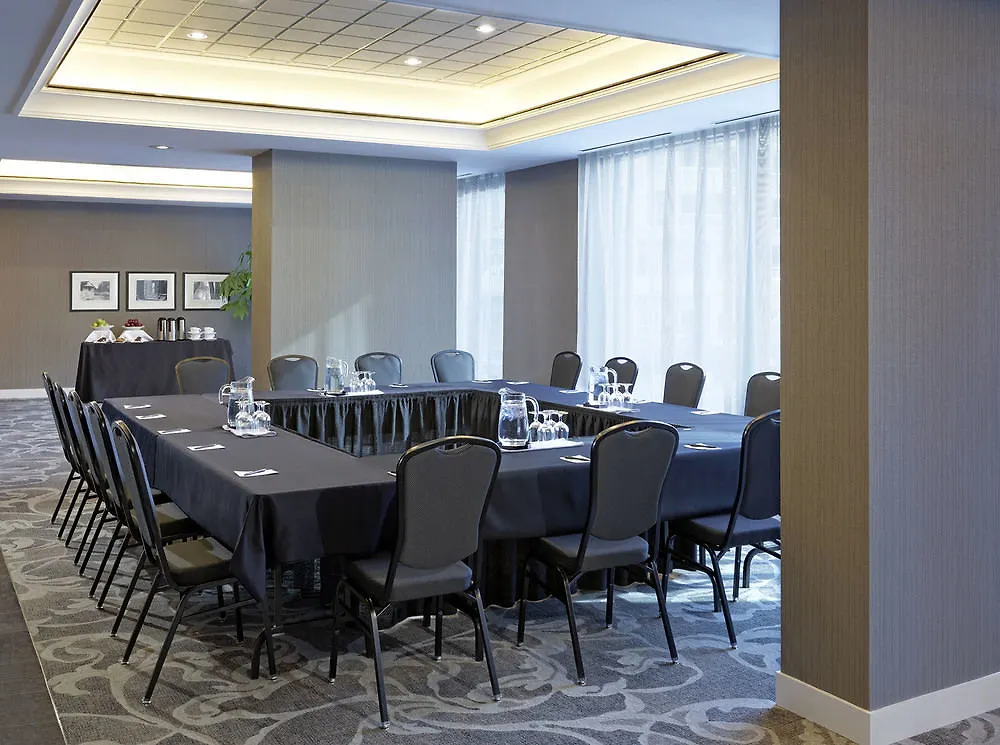 **** Hotel Cambridge Suites Toronto Canada