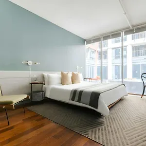 The Slate Hotel Downtown, Sonder By Marriott Bonvoy **** Toronto
