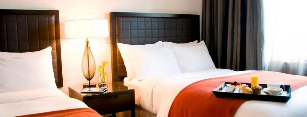 Hotel Cambridge Suites Toronto