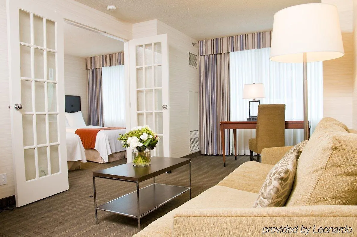 Cambridge Suites Toronto Hotel