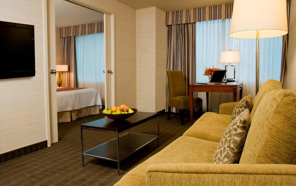 Hotel Cambridge Suites Toronto