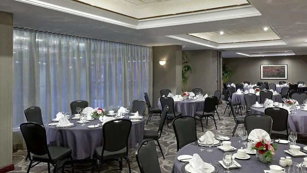 Cambridge Suites Toronto Hotel